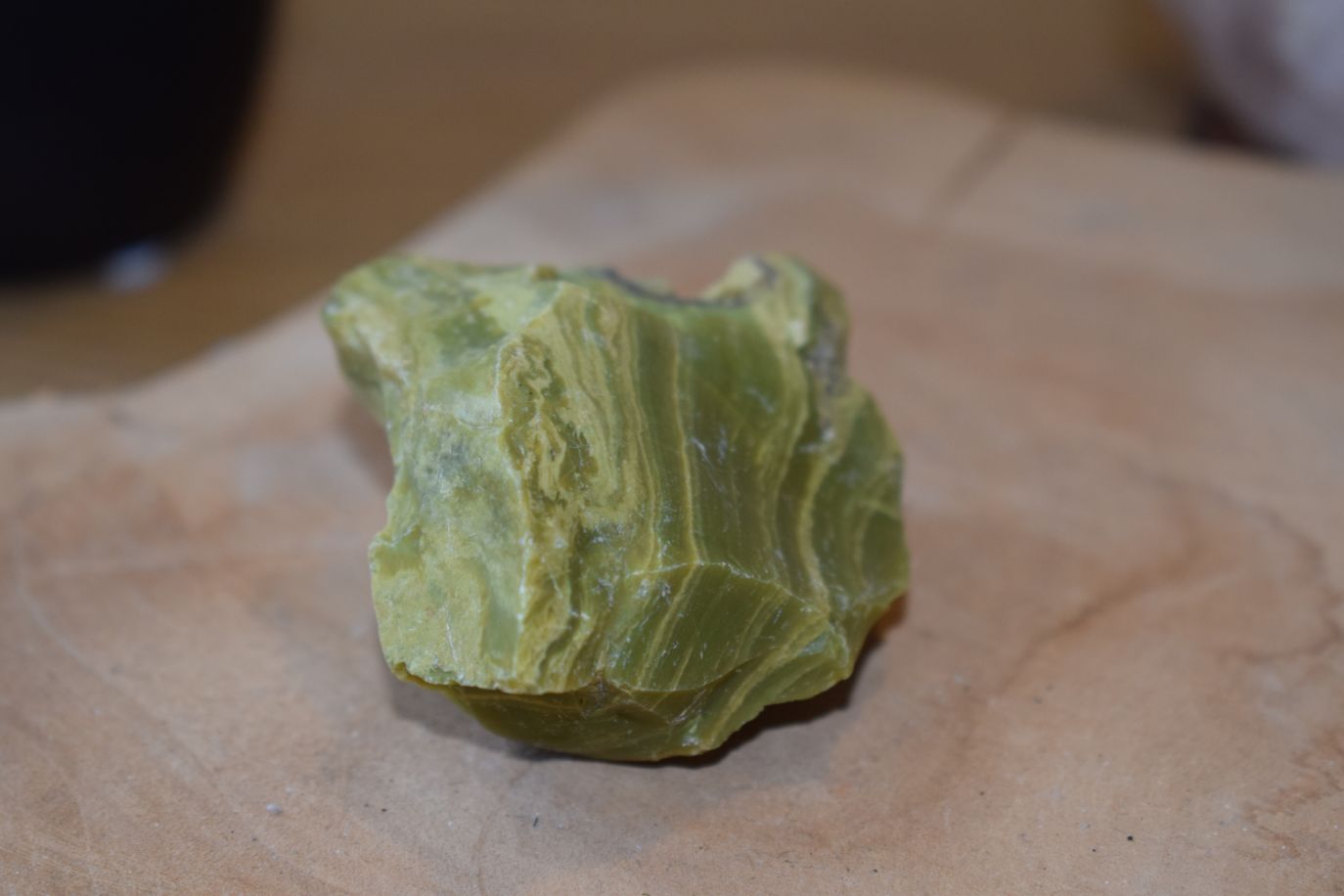 Groene opaal ruw #1
