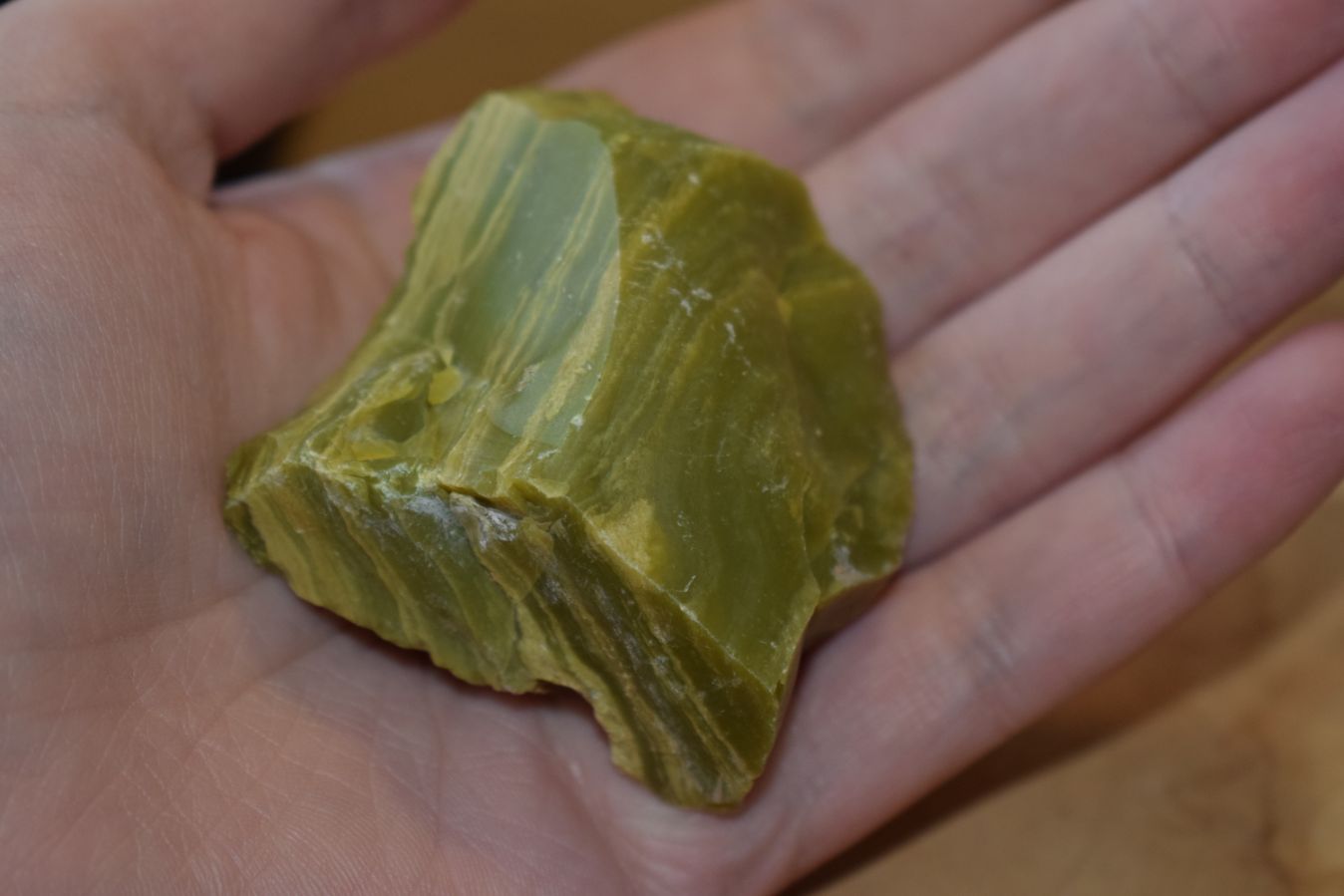 Groene opaal ruw #1