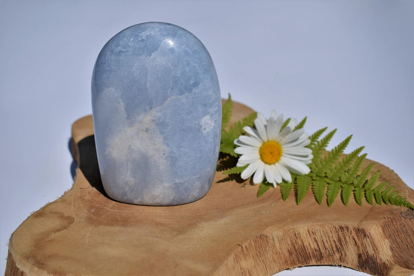 Blauwe calciet sculptuur #2