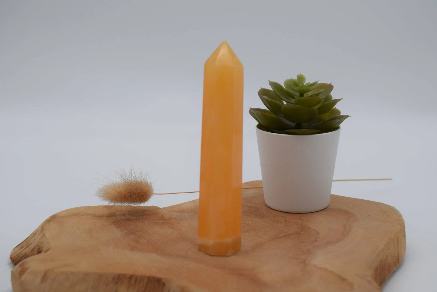 Oranje calciet toren #1
