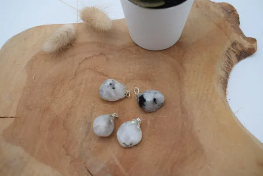 Regenboog maansteen hanger