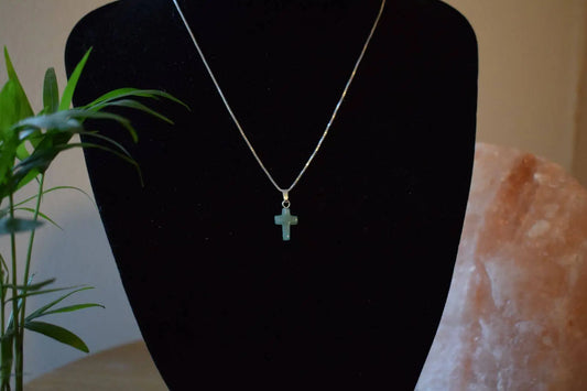 Aventurijn groen kruis hanger