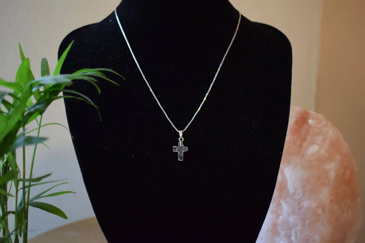 Bergkristal kruis hanger