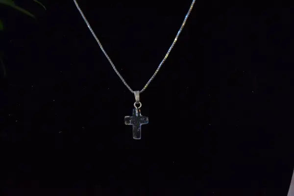 Bergkristal kruis hanger