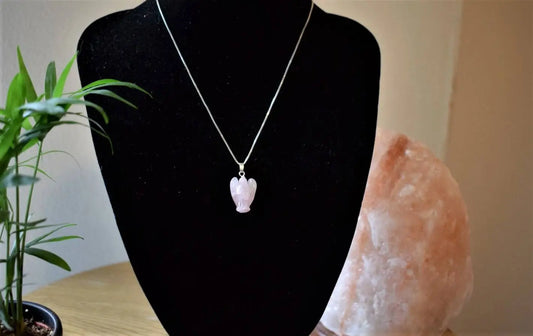 Rozekwarts engel hanger