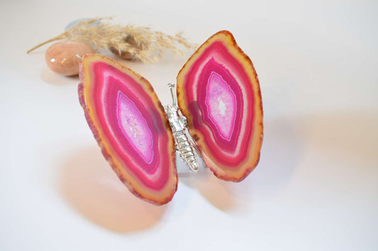 Vlinder van agaat (roze gekleurd #1)