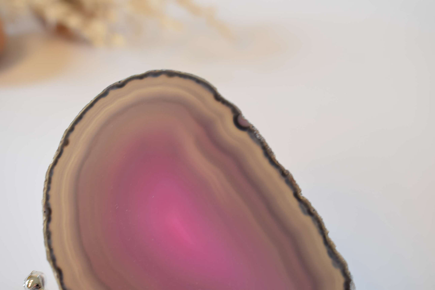 Vlinder van agaat (roze gekleurd #2)