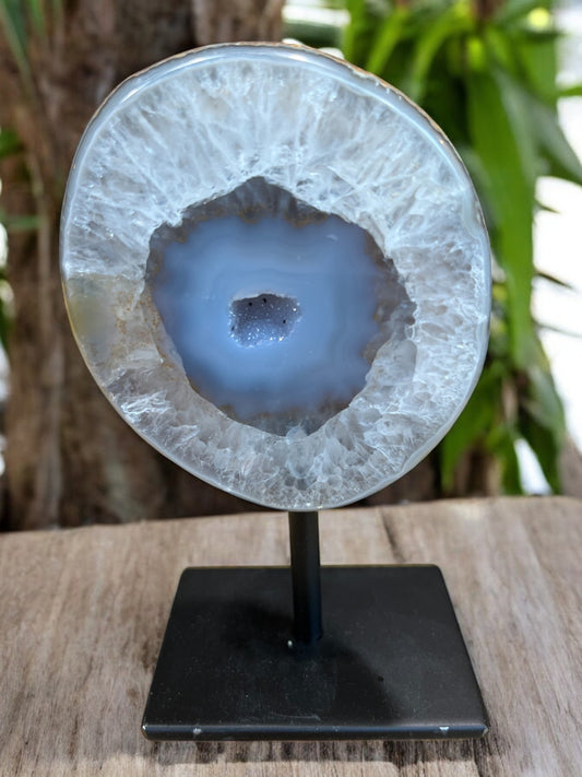 Agaat op standaard - Balans, Stabiliteit en Sereniteit