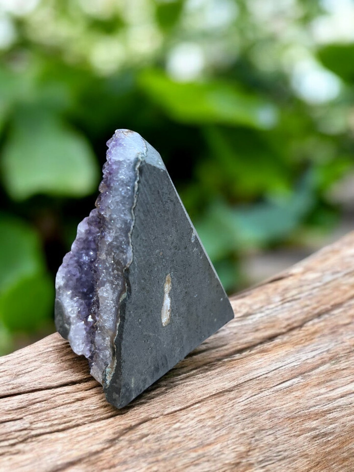 Amethist Cluster op Standvlak – 310 gram